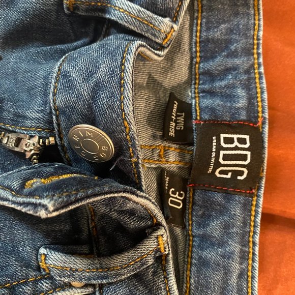 Urban Outfitters Twig Straight Jean - Picture 2 of 3